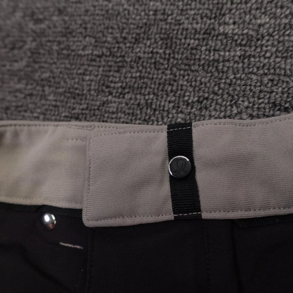 Lululemon Pants Mens 28x30 Beige Straight Leg Stretch 5 Pocket Casual Athletic